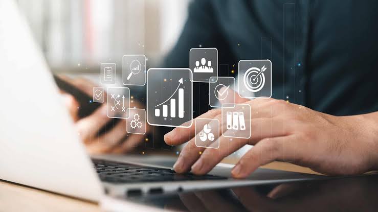 Automação de marketing e CRM: como bater a meta no fim de 2026
